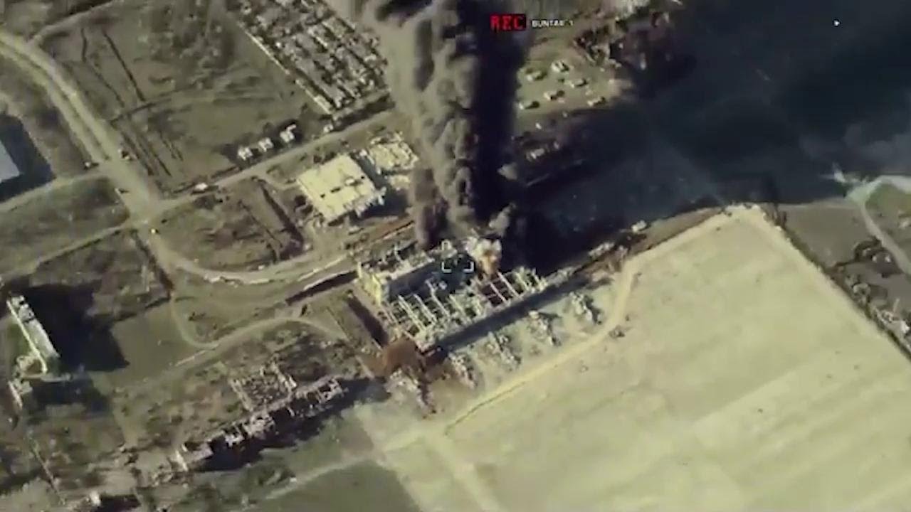 Raid UCRAINO sull'aeroporto di DONETSK: colpito magazzino russo di droni Shahed