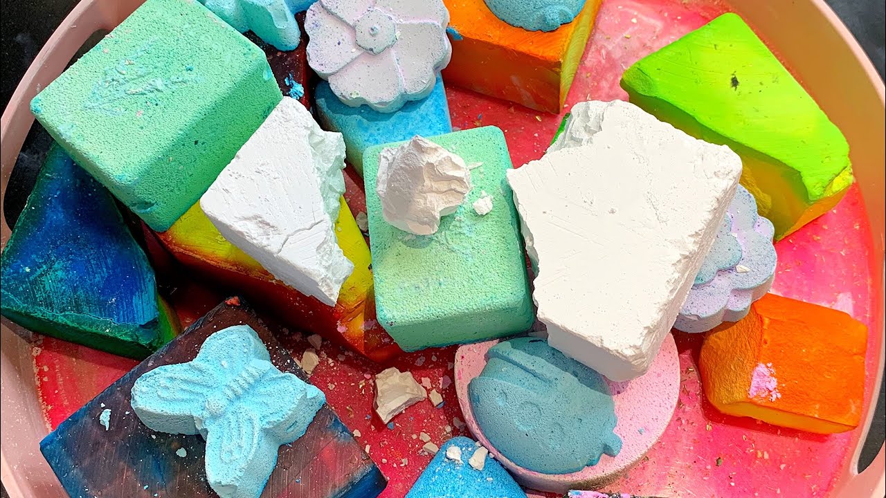 ASMR | dyed chalk & reforms | crunchy | powdery | satisfying | relaxing | calming