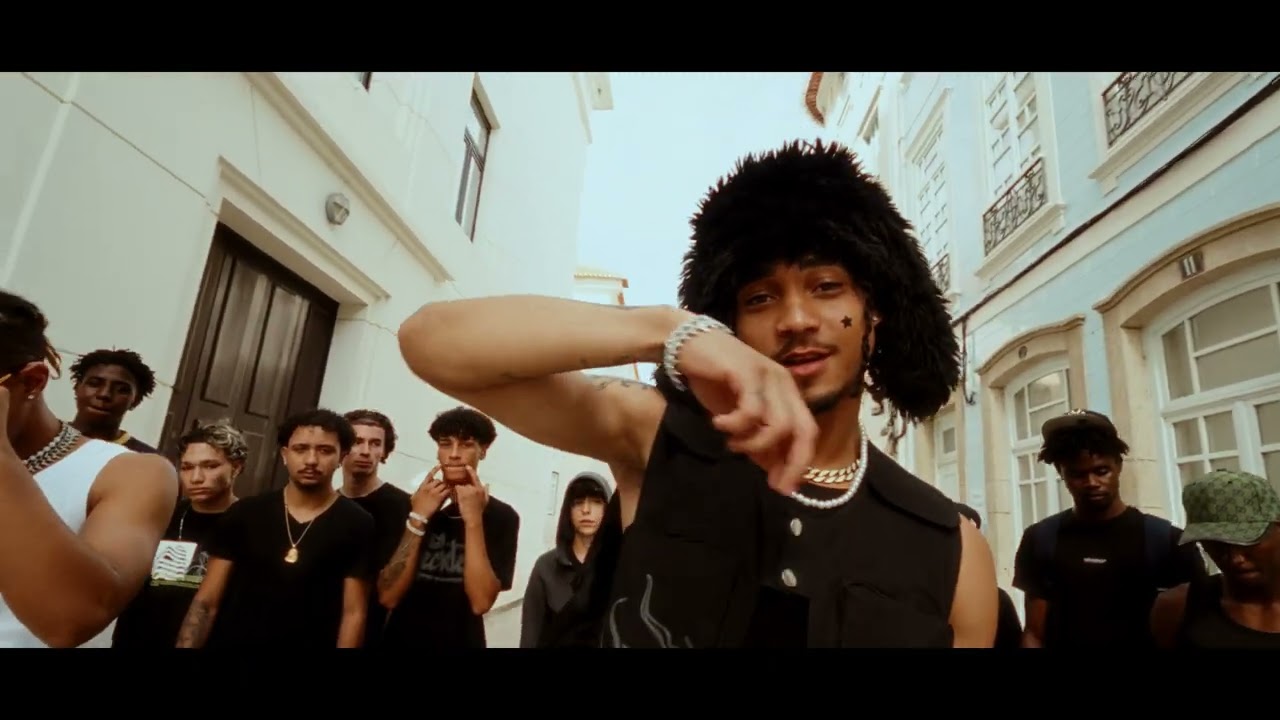 Delcio Monteiro - Perto(ft. @Laurisvandoizzy) Video Oficial
