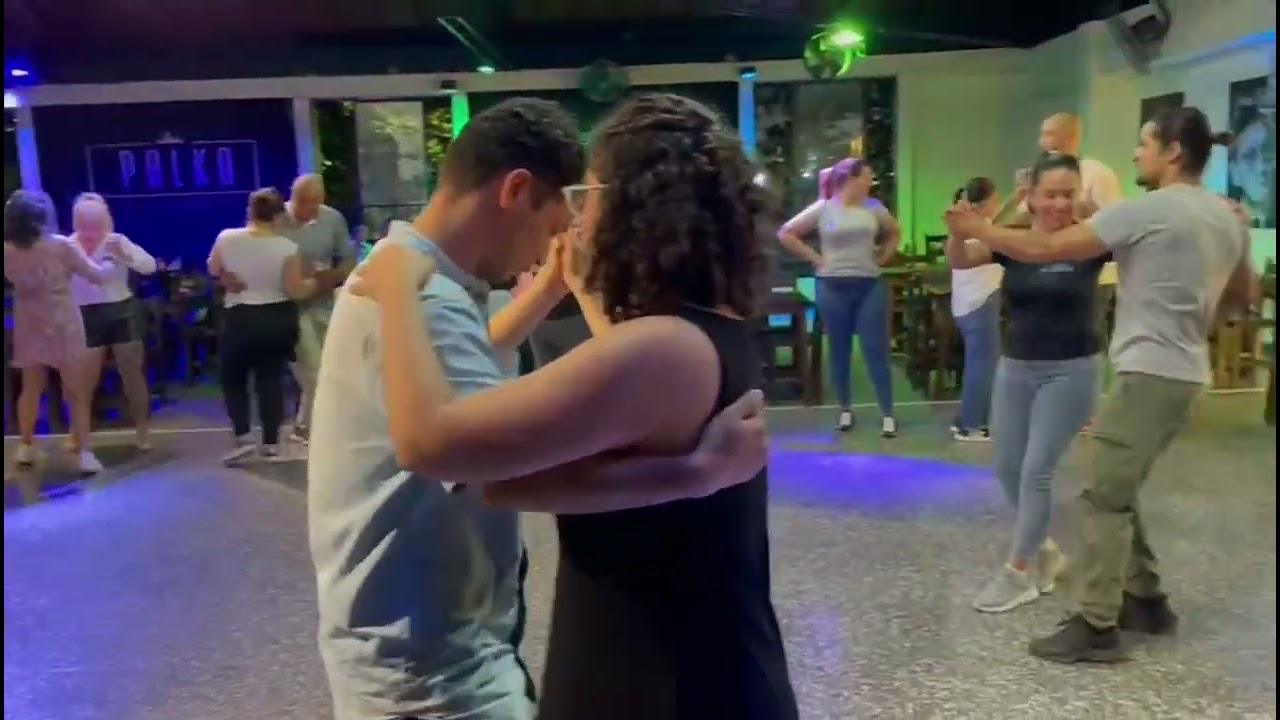 PALKO DISCOTECA - UNA MEZCLA DE SENTIMIENTOS