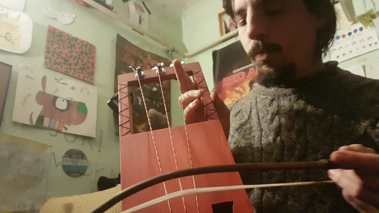 6 minutes of Tagelharpa improvisation.