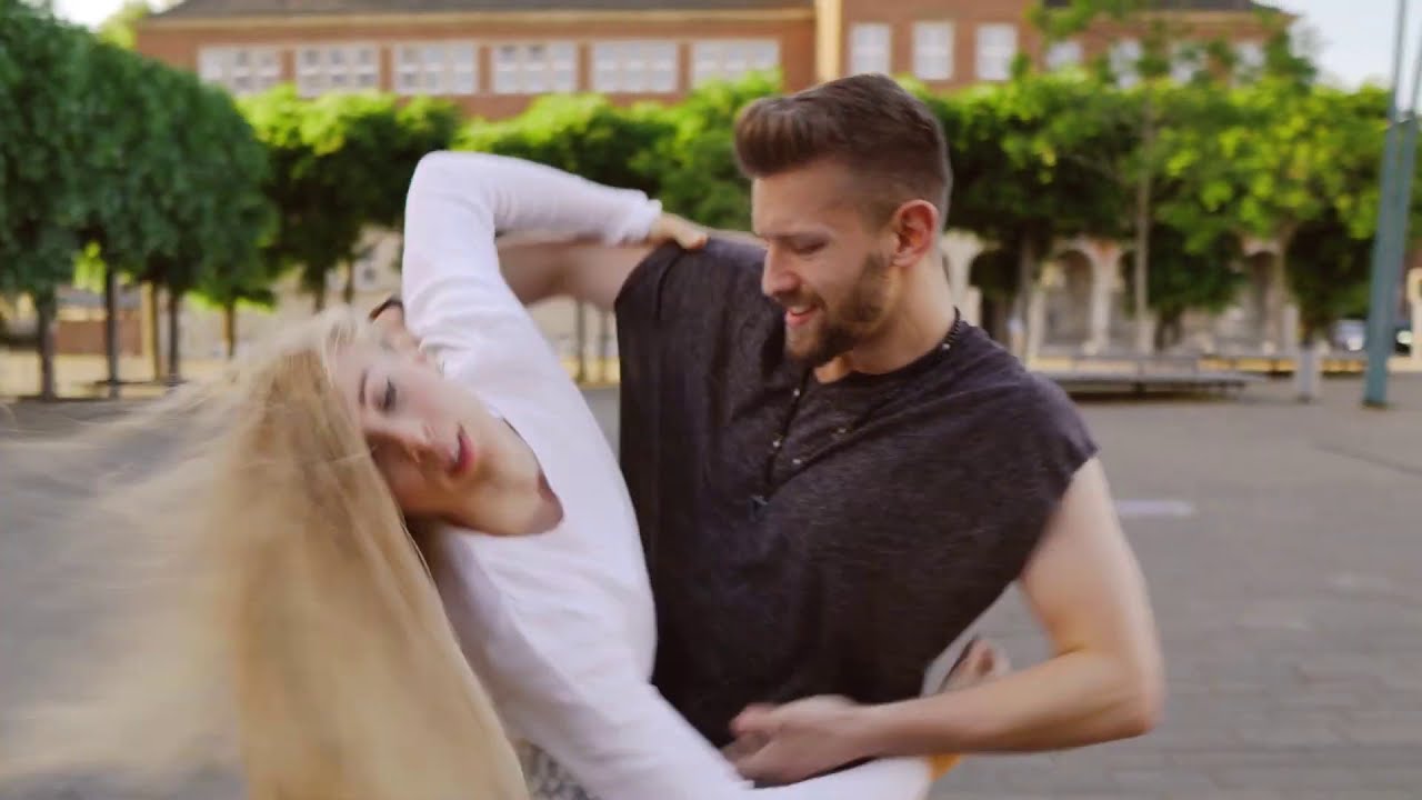 Janis and Zoé Bachata Dancing in Bocholt, Germany