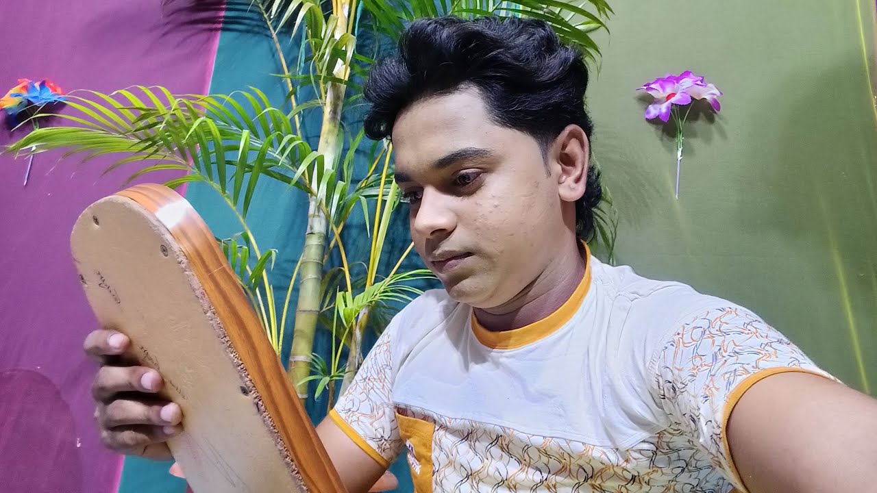 মফিজের স্টুডিওতে মেকাপ রুমের ভিডিও লাইভ