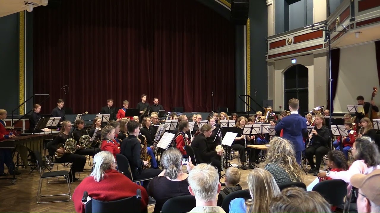 The Imperial March - John Williams, Arr. Paul Murtha // Fællesnummer med DUHO & Danehofgarden