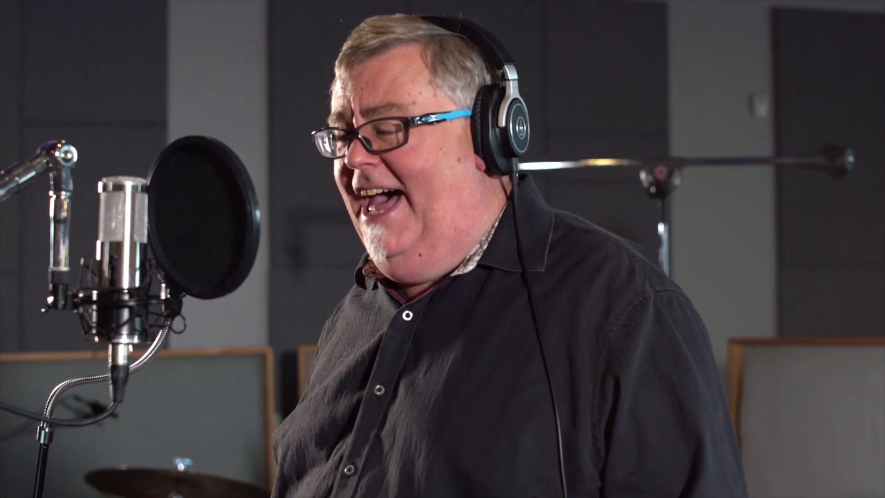 Hark Up Music - A New Hallelujah (OFFICIAL MUSIC VIDEO) feat. Chris R. Hansen