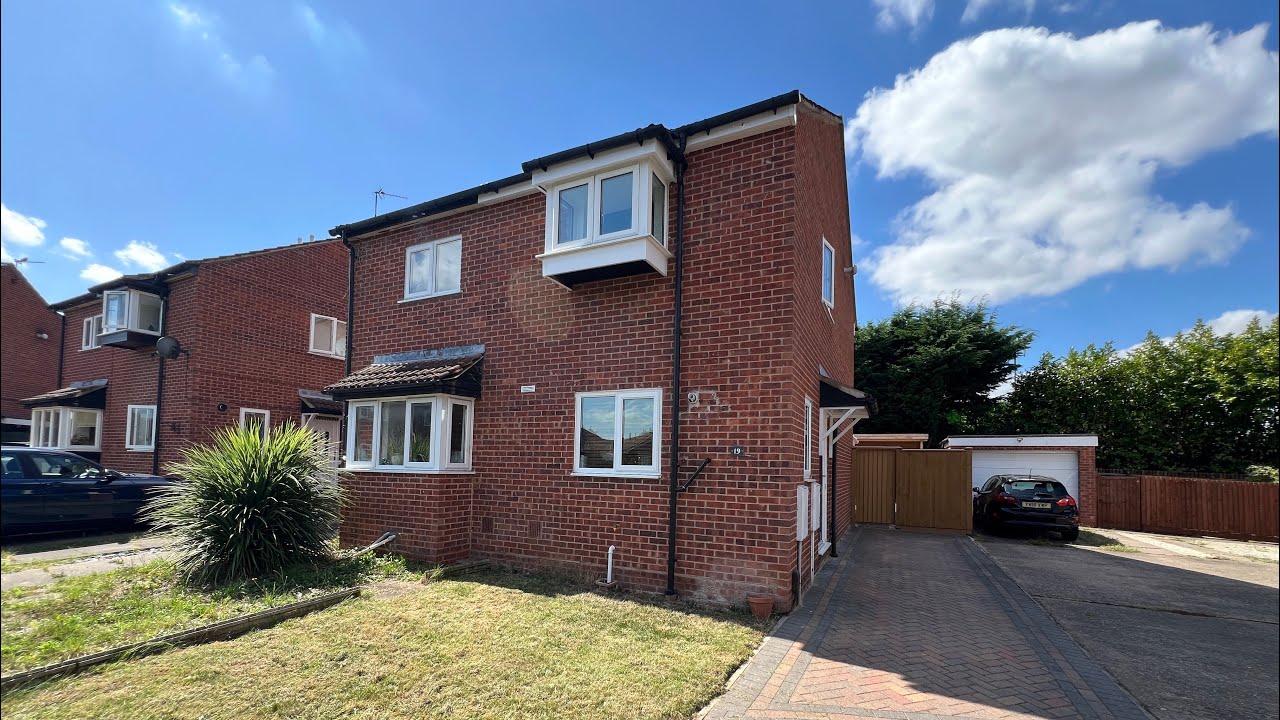 Sydenham, Royal Leamington Spa - Two Bedroom Semi #forsale #housetour #home #semidetchaed