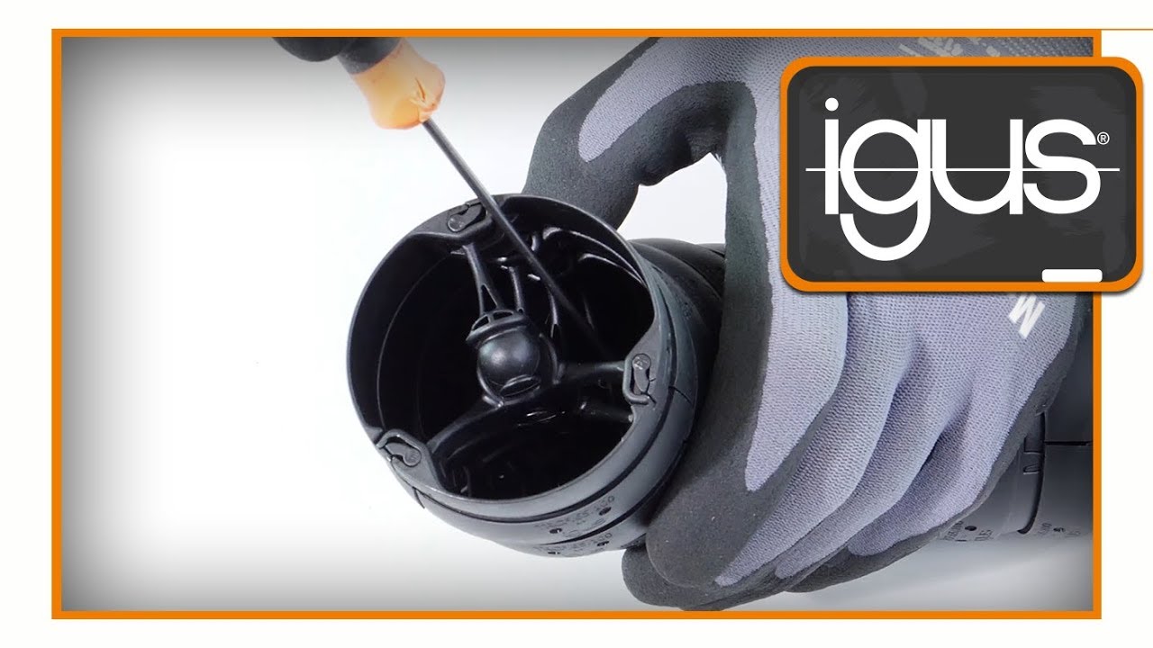 triflex® R TRCF assembly for robot energy chain