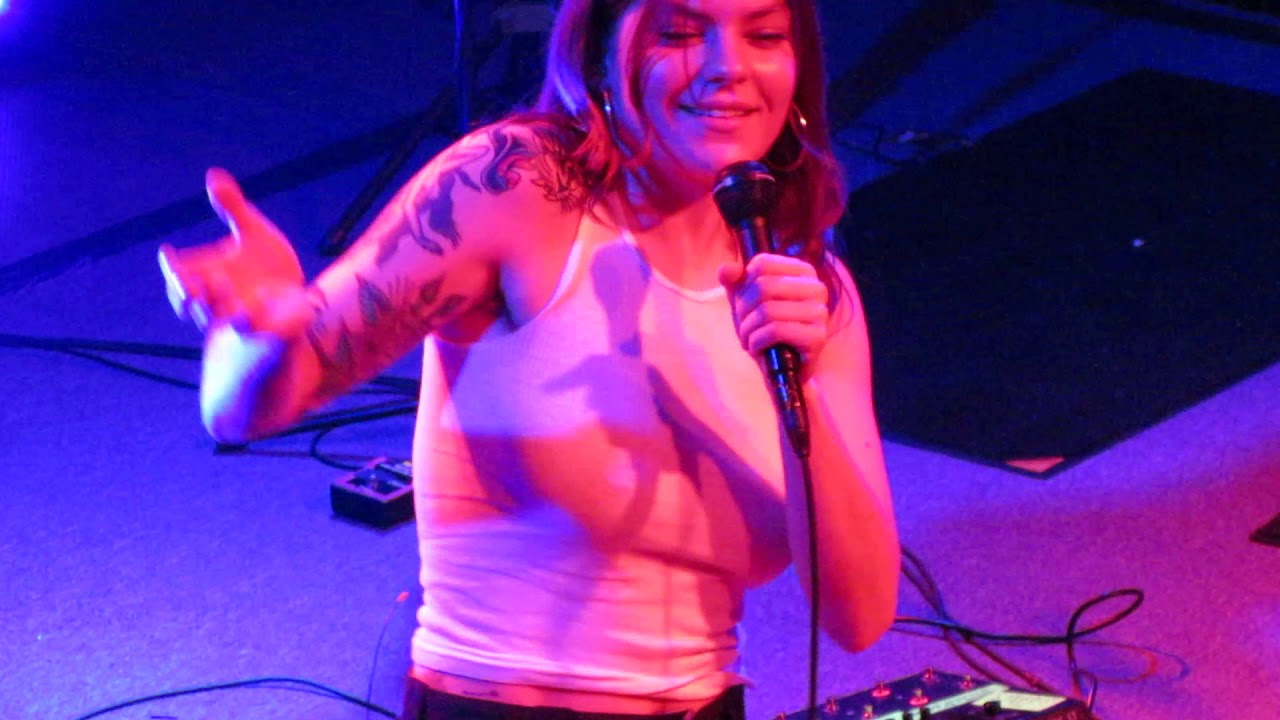 Donna Missal - 