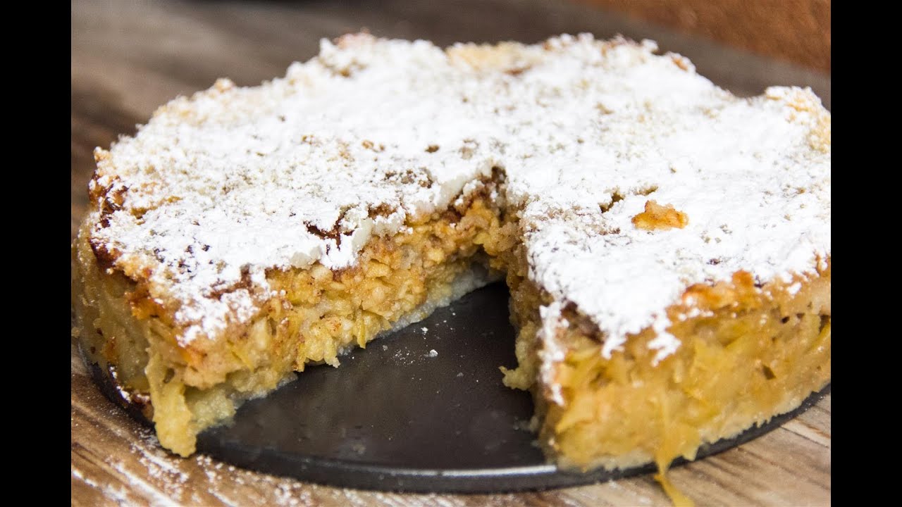 How to make Swedish Apple Cake (Äppelkaka)