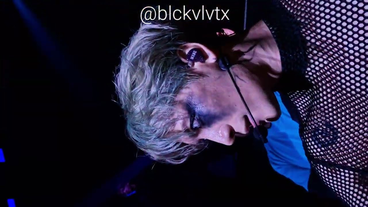 230116 Jackson Wang Magic Man in Paris The Moment + Dead ULTRA HD fancam