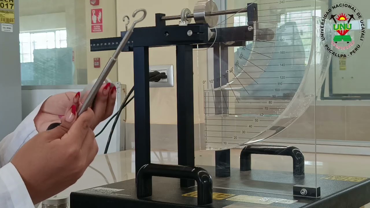 PRESIÓN HIDROSTÁTICA EN LÍQUIDOS CON EL EQUIPO HM 150.05