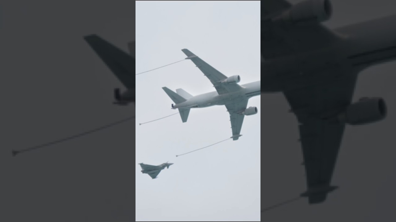 Boeing KC-767 with 2 Eurofighters - Jesolo Airshow 2024