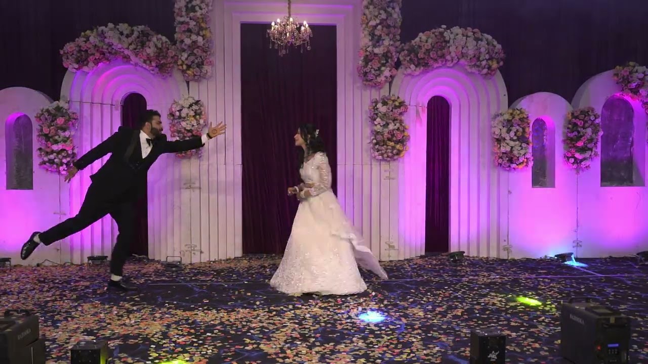 Bride & Groom Sangeet Couple Dance| Kesariya x Tumhe Jo Maine Dekha x Gori Gori