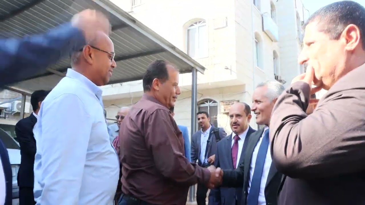 معالي الوزير مختار اليافعي يعقد اجتماعا لقيادات الوزارة لمناقشة اولويات المرحلة القادمة