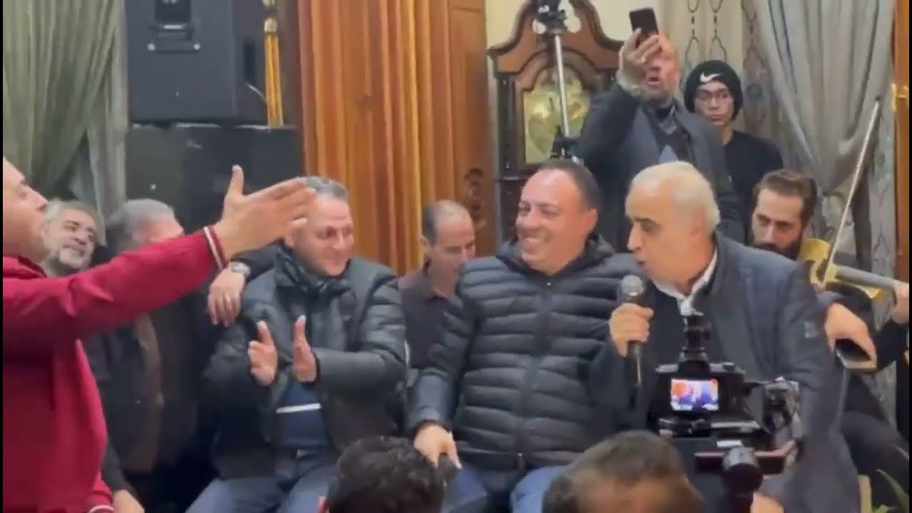 لقطات من حفل خاص جمع نجوم حلب وبكاء احد الفنانين وتاثره على اغنية للام