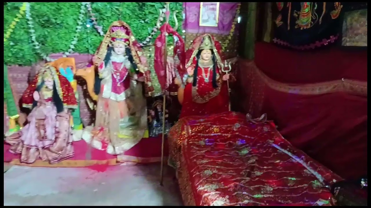દશામાં ના 5 દિવસ વ્રત દરમિયાન દશામાં ના કુમ કુમ હાથમાંથી પડતાં જોવા મળ્યા માતાજીએ પરચો આપ્યો માતાજી