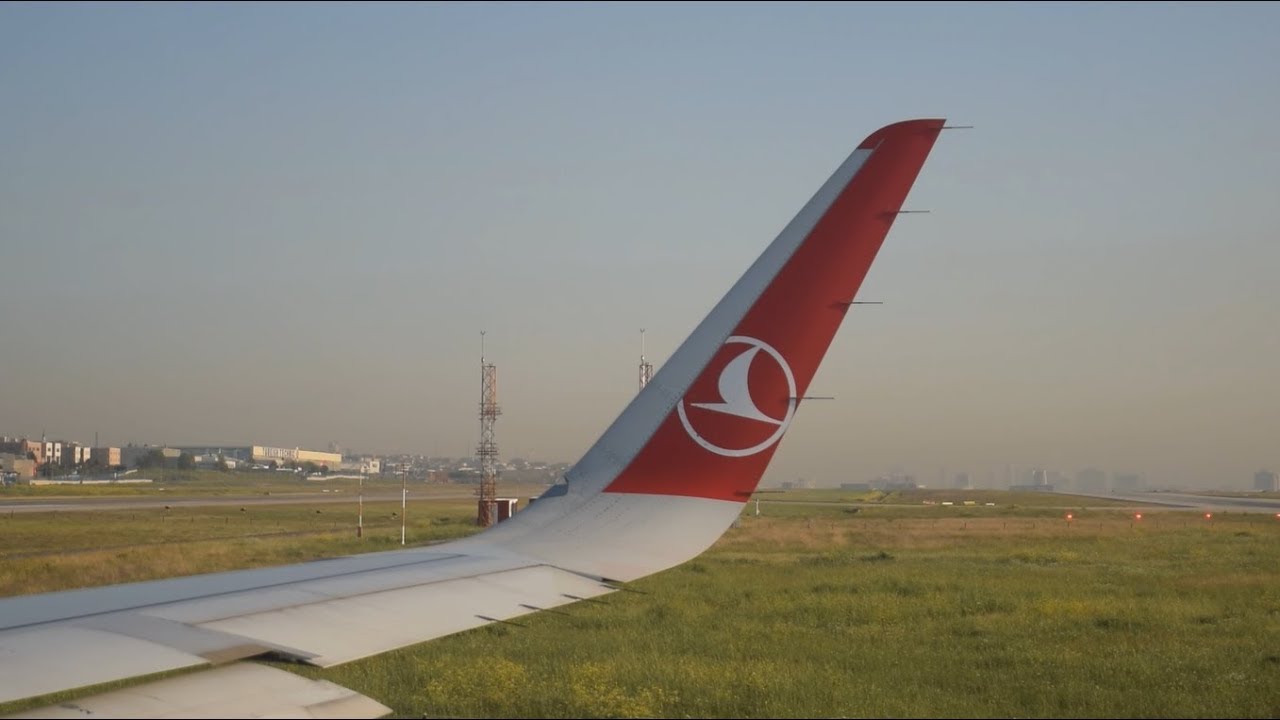 Flight from Istanbul to London Gatwick Airport - Turkish Airlines