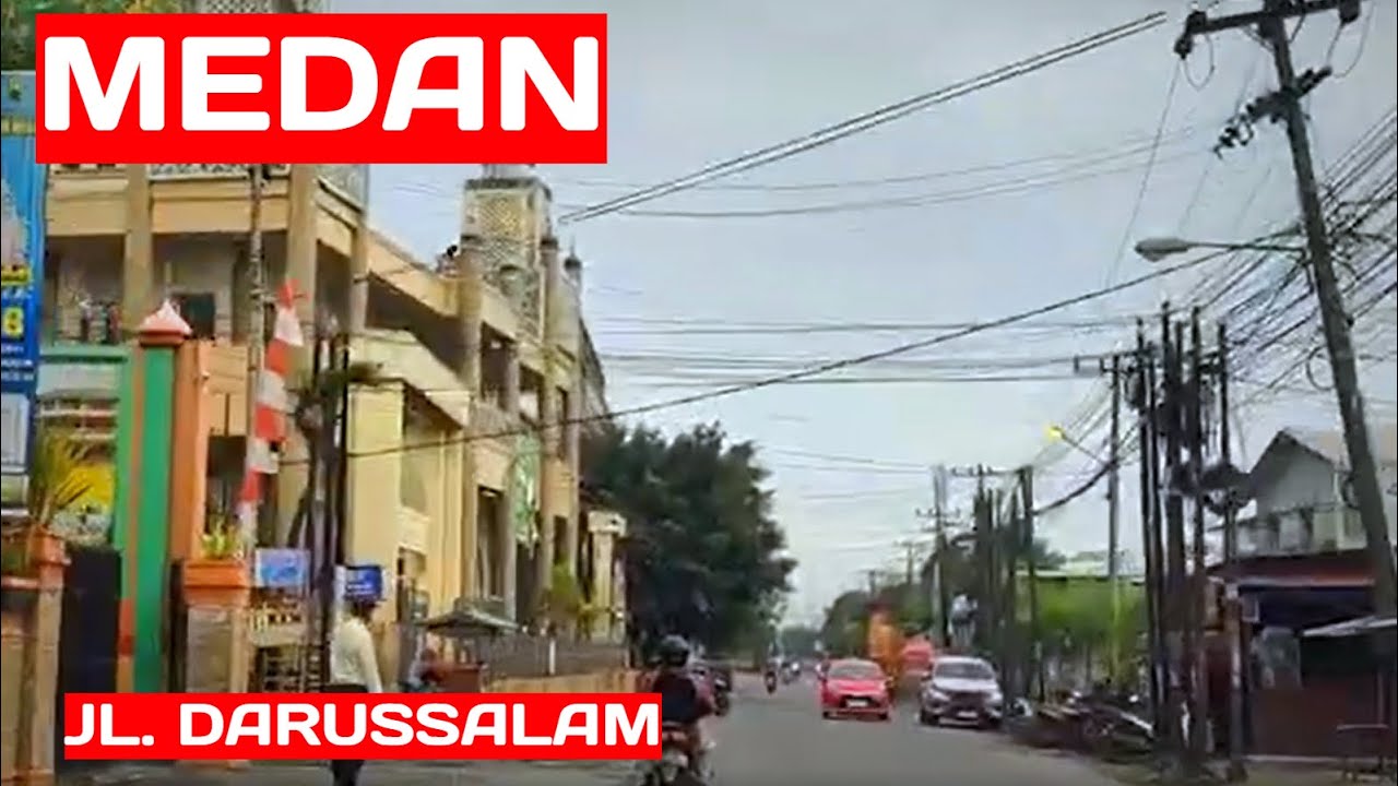 matabicara! melintas di jalan darussalam medan