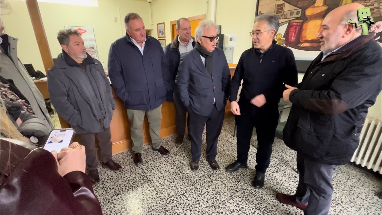 VISITA DE JAVIER RINCÓN (PP) A CONSERVAS LAZAYA DE CALATAYUD - ESPECIAL ELECCIONES 8F