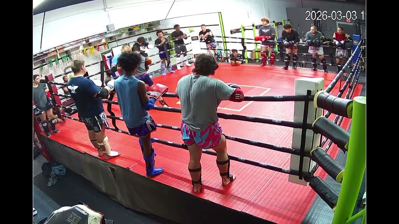 Lafayette Strong Muay Thai SMTDI 14 prep sparring #muaythai 