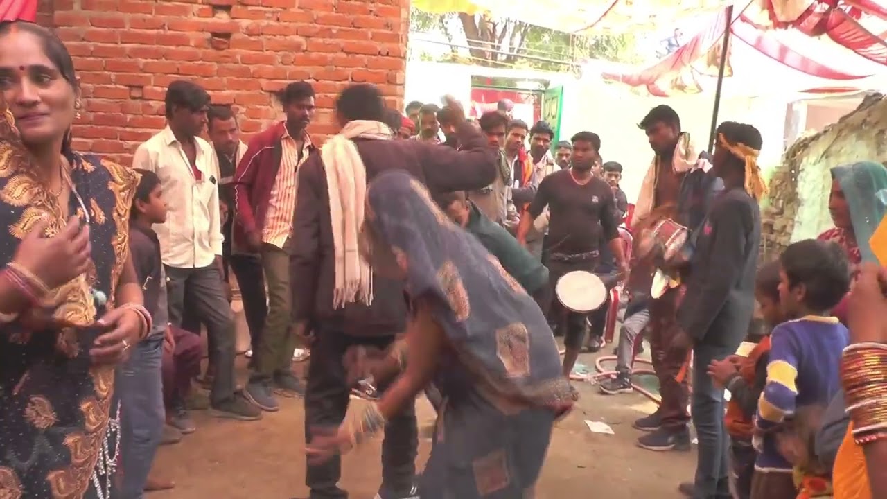 सुपरहिट धमाकेदार बघेली म्यूज़िक#drans  #vairalshort #bandbaja #wedding Bishnu bagheli video 