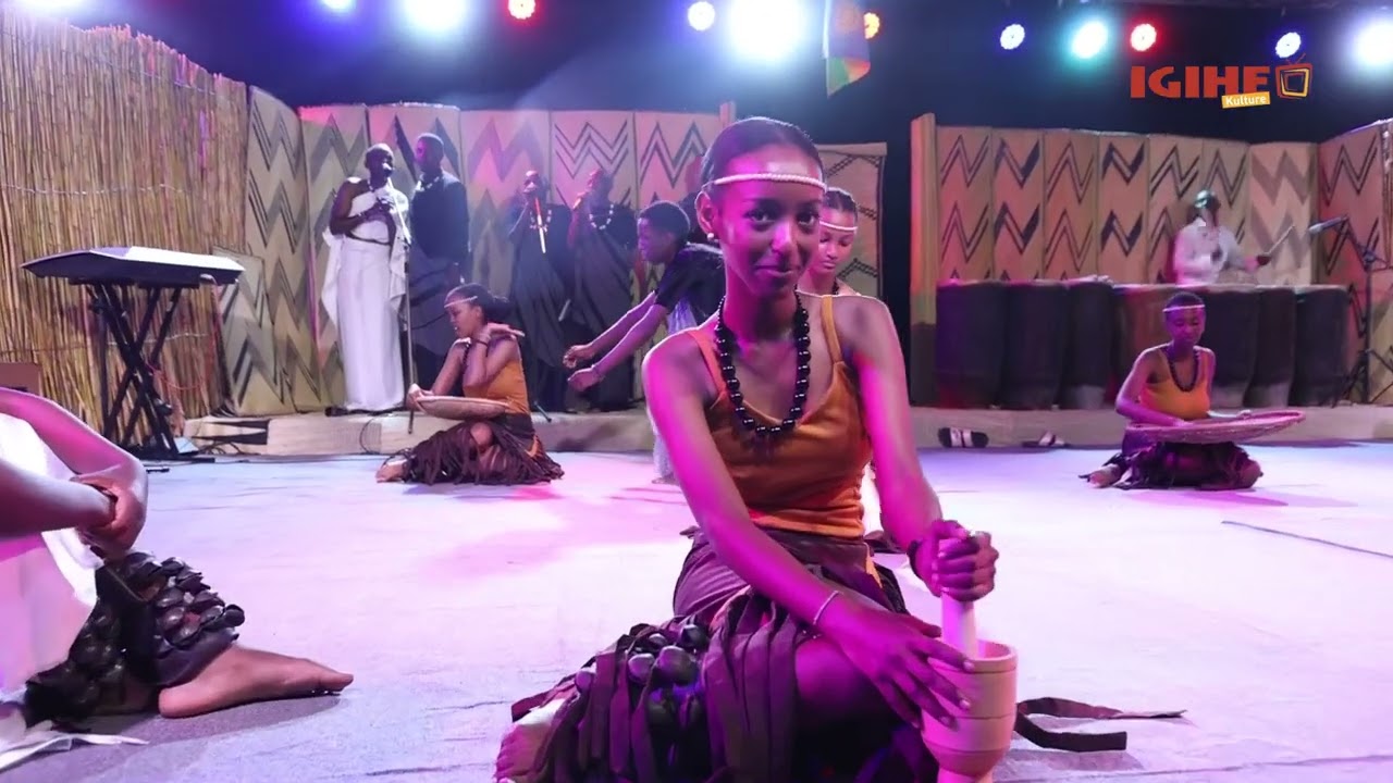 Abanyeshuri ba Green Hills bamuritse imbyino batojwe|| Biyemeje gusigasira umuco