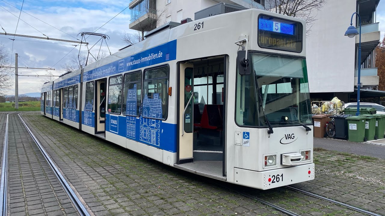 Mit der Straßenbahn durch Freiburg❤️Winter🎅🏻Schwarzwald🎄