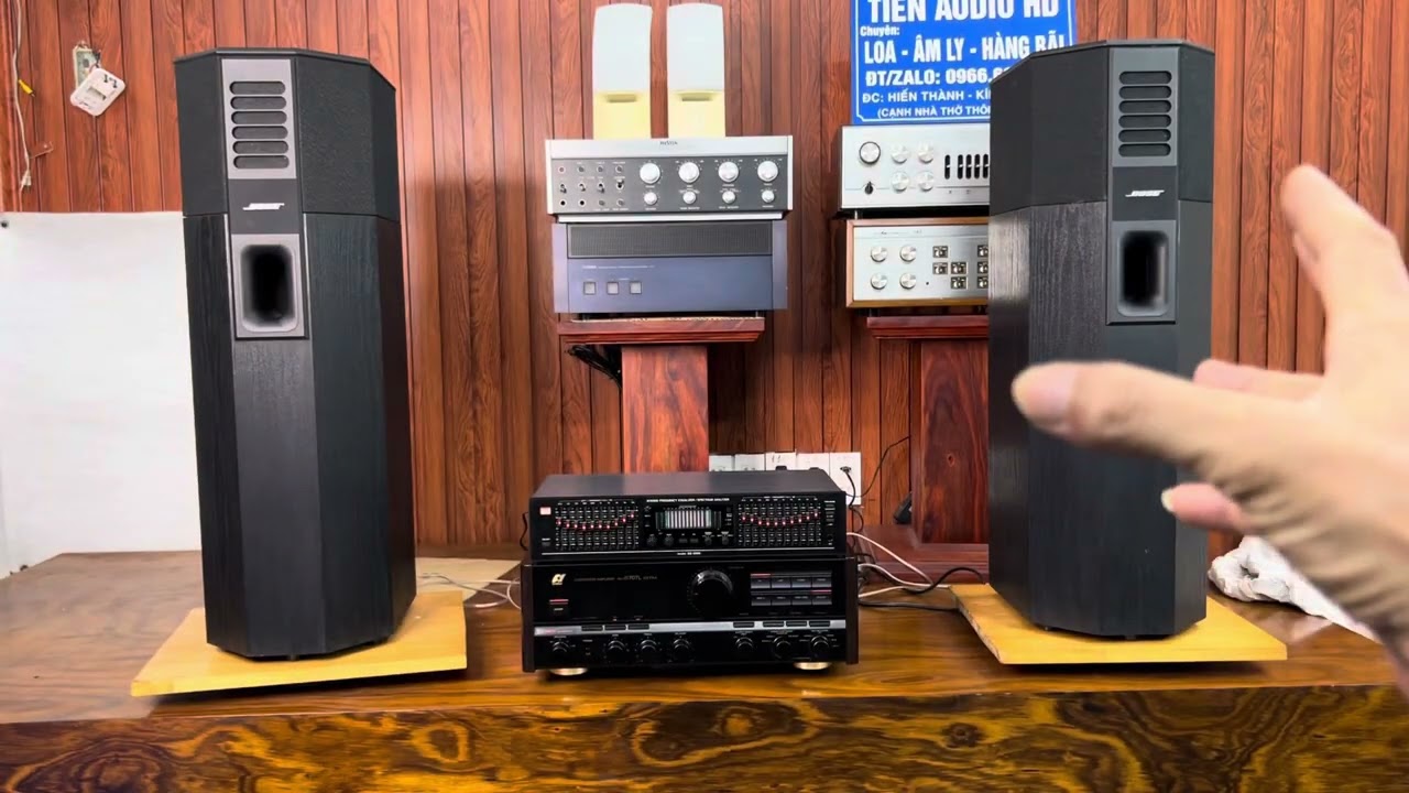 Loa BOSE 701 2 lỗ hơi siêu đẹp rin đét giá cực kỳ ngon êm và lọc Mỹ BSR EQ-3000 0966.603.183