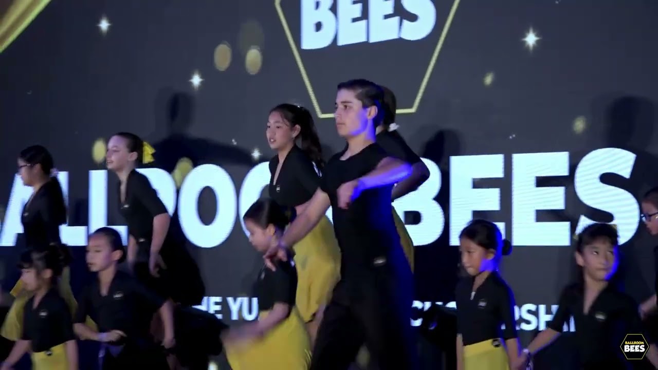 Бал BallroomBees 2025: Выставка 2, группа BAC