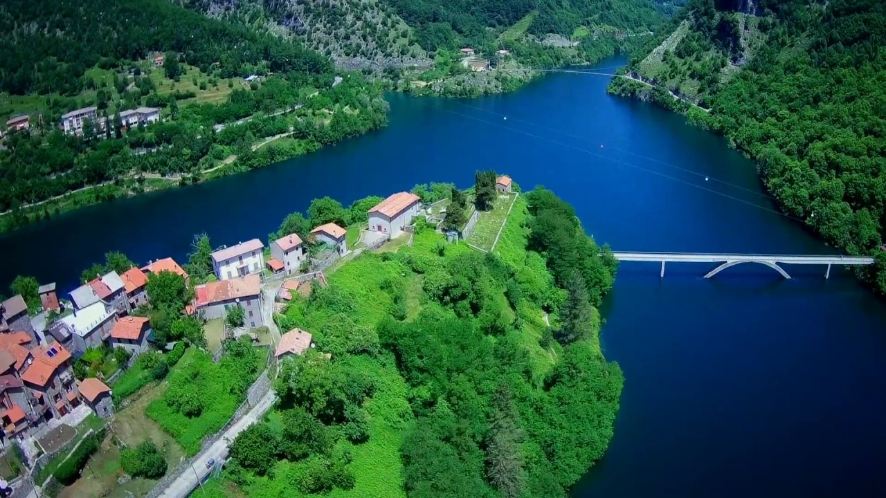 La Garfagnana - Il Lago di Vagli