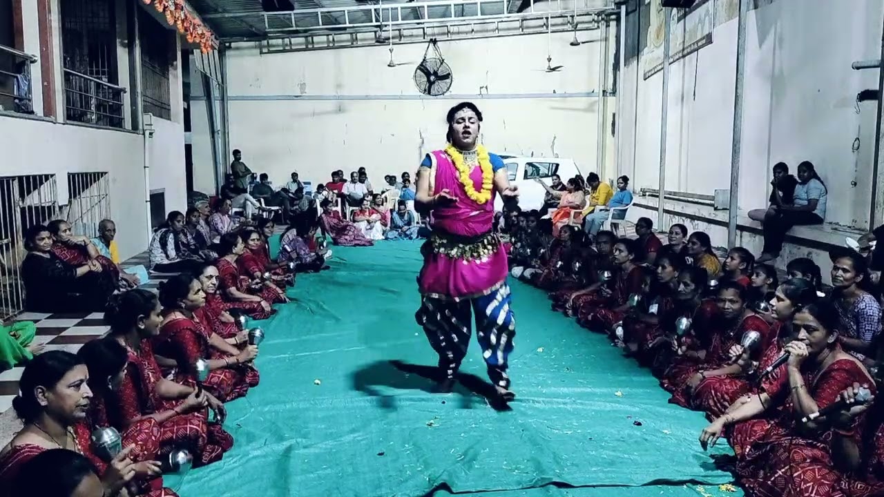 આવે આવે આવે આવે આવે આવે મારા અંબે માં મારા ઘરે આવે ll સાંસેજ # આનંદ ગરબાનો ઓર્ડર લેવામાં આવે છે