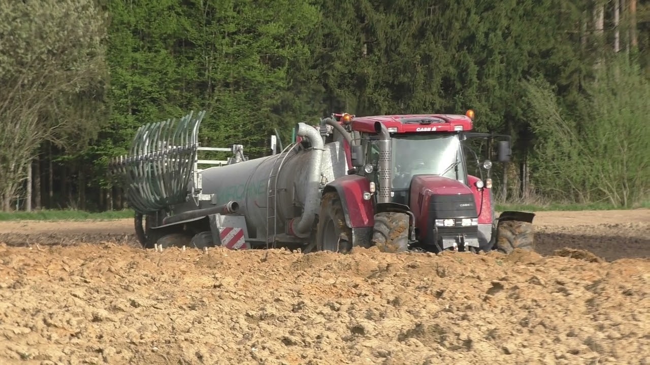Festgefahren wer noch bl&ouml;d Fragt warum das passiert ist soll selber auf den Traktor sich setzen und