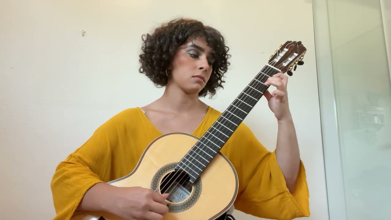 With My Guitar at Home 2 Contest - Leonela Alejandro