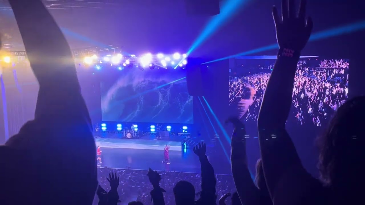 Kolohe Kai Concert