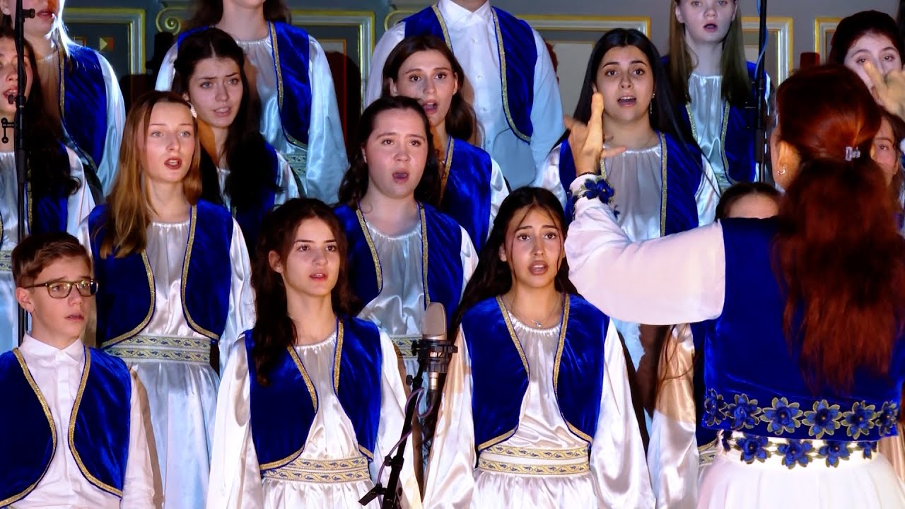 Concertul tradițional de colinde „Din înaltul cer” – Corul „Symbol - Jean Lupu”