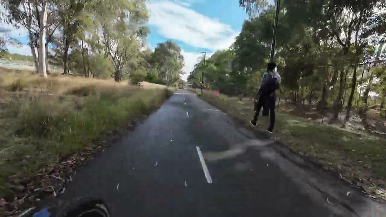 Bike Route R8: Bruce (near AIS) to Belconnen (Emu Bank Drive/Benjamin Way), Canberra ACT