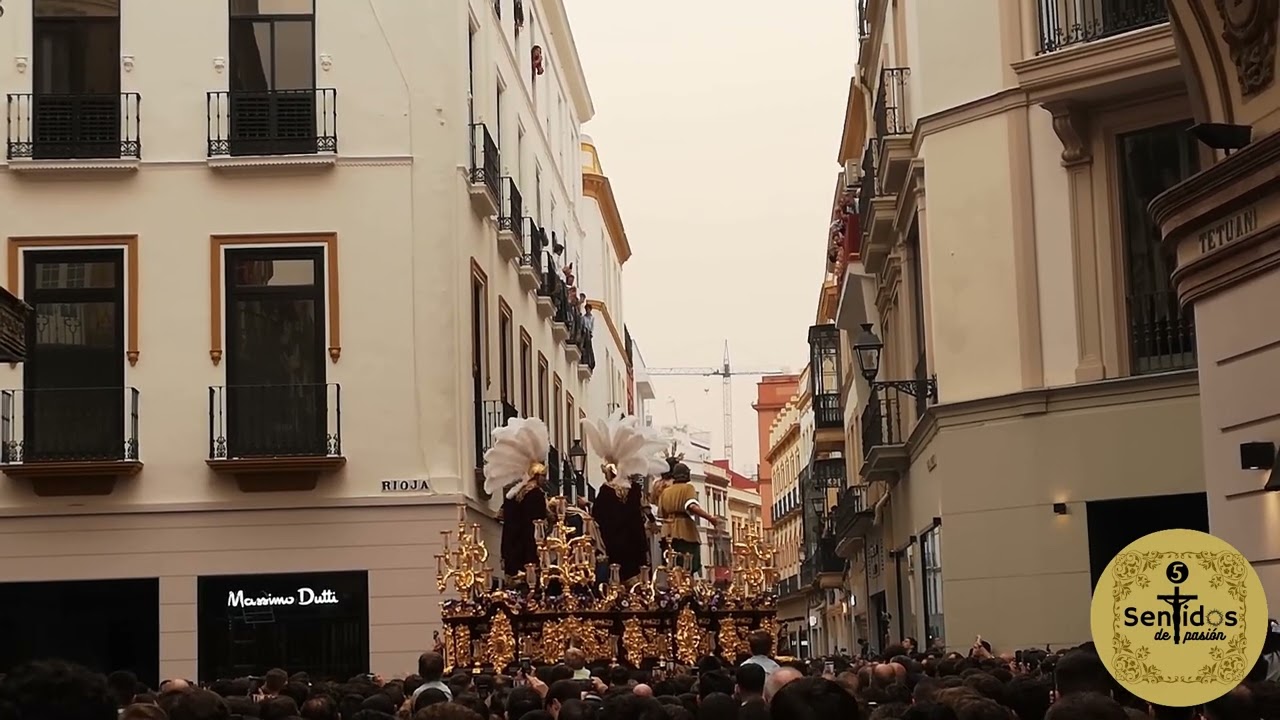 Semana Santa Sevilla 2024 - Domingo de Ramos - Jesús Despojado de sus vestiduras - C/Rioja