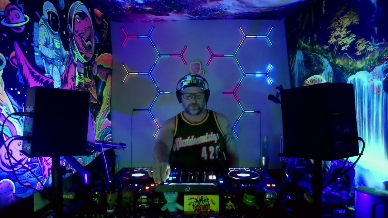03-02-2026 House and Breaks mix