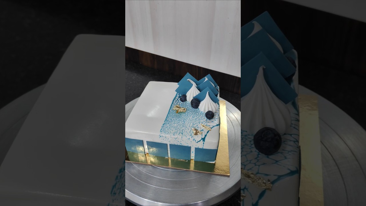 beautiful square shape mirror glaze cake design 