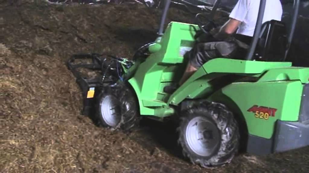 Avant Silage Fork