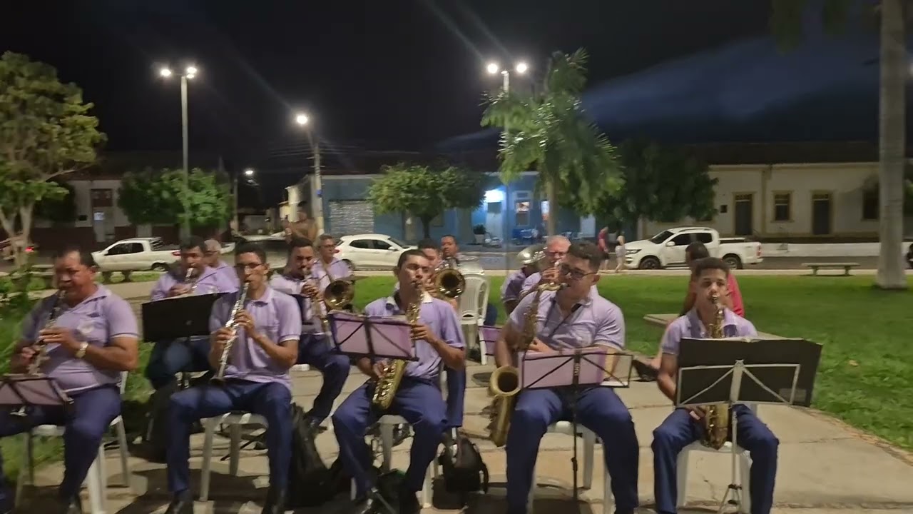Primeiro grito de Carnaval 2026 com a banda Santa Cecília de Oeiras 