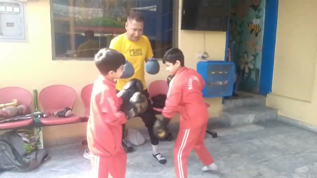 Native Schools Samanabad Fazal Campus 27 02 26 Sports Acties Mix Martial Arts Kick Boxing 🥊🥊🥋🏸🇵🇰🥋