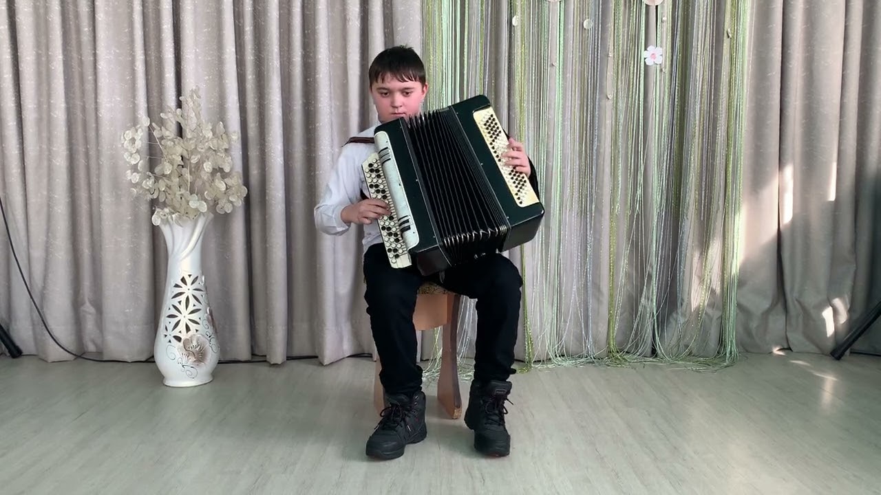 К.Стеценко  обр. В. Угриновича «Була собі Гандзя».    Теліс Андрій