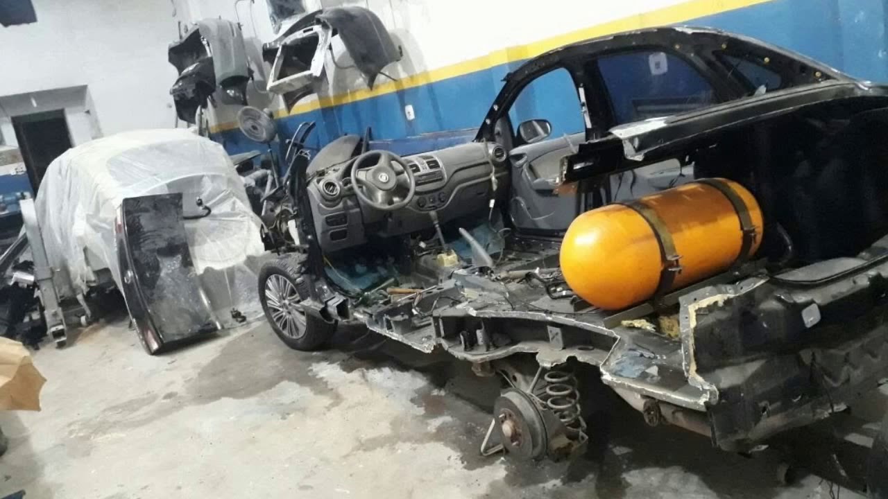 Aqui na DNA Funilaria e Pintura a perda total do seu carro tem recupera&ccedil;&atilde;o!