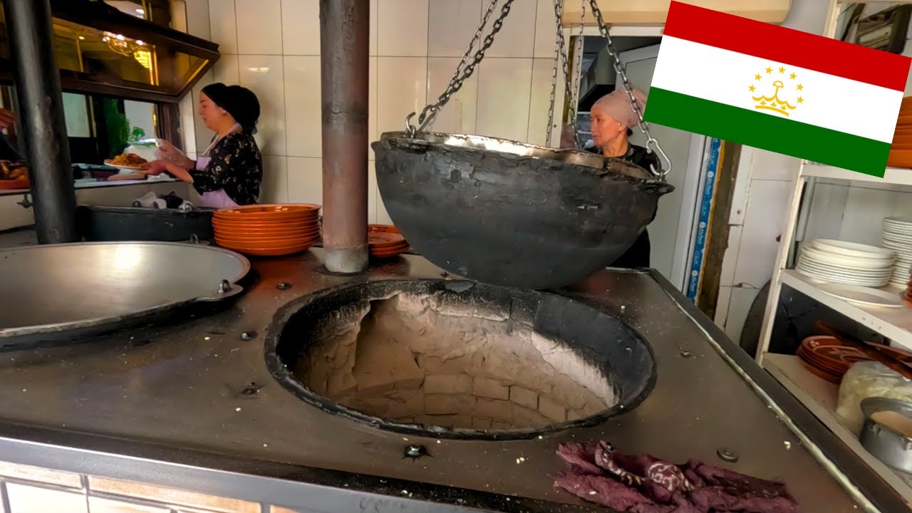 امروز رفته بودم رستورانت آش بنفشه در دوشنبه تاجیکستان oshi-bunafsha restaurant