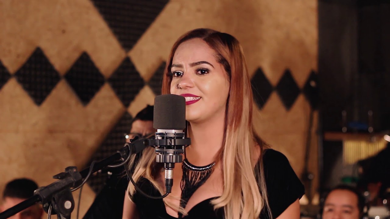 Holiday + Girls Just Wanna Have Fun - Banda Retrô Beet (cover)