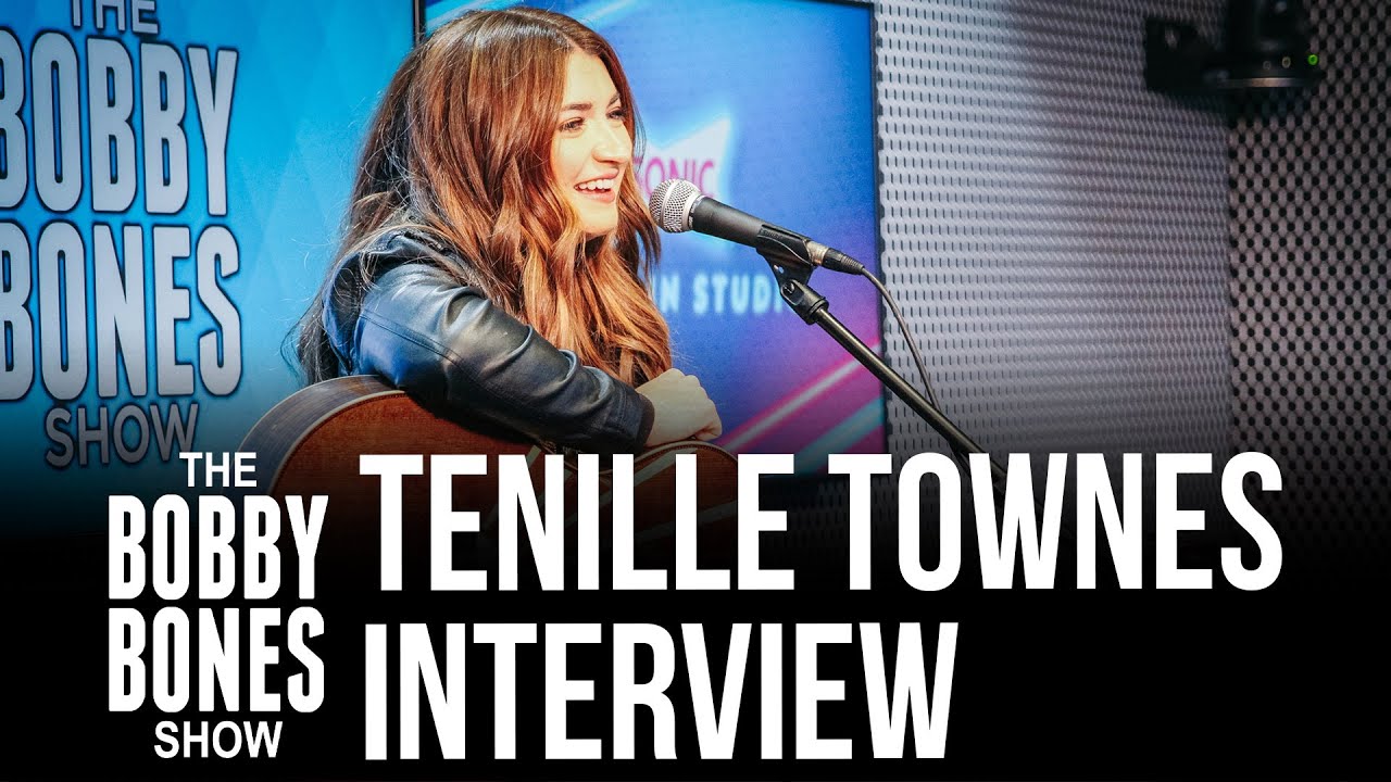 Tenille Townes on the Women Who Influenced Her Career & Her Charity Work
