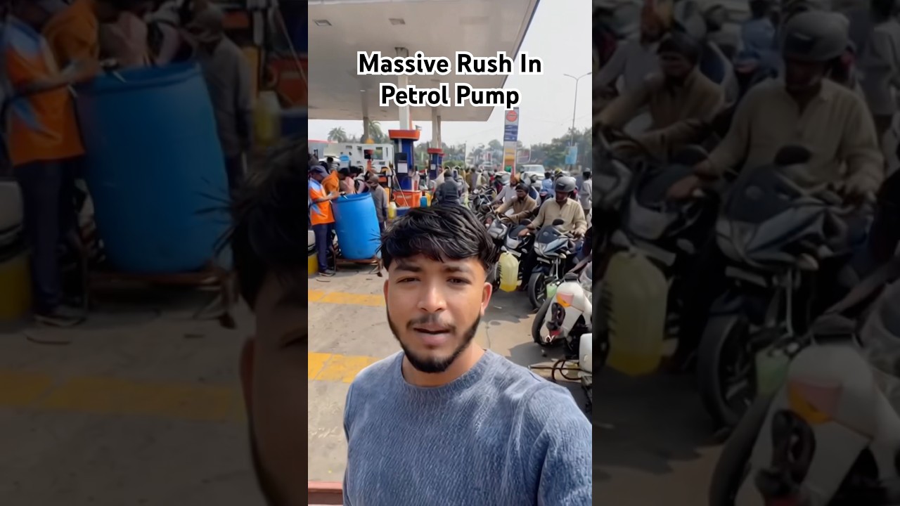 Massive Rush In Petrol Pump⛽️ #shorts #trending #viral #news