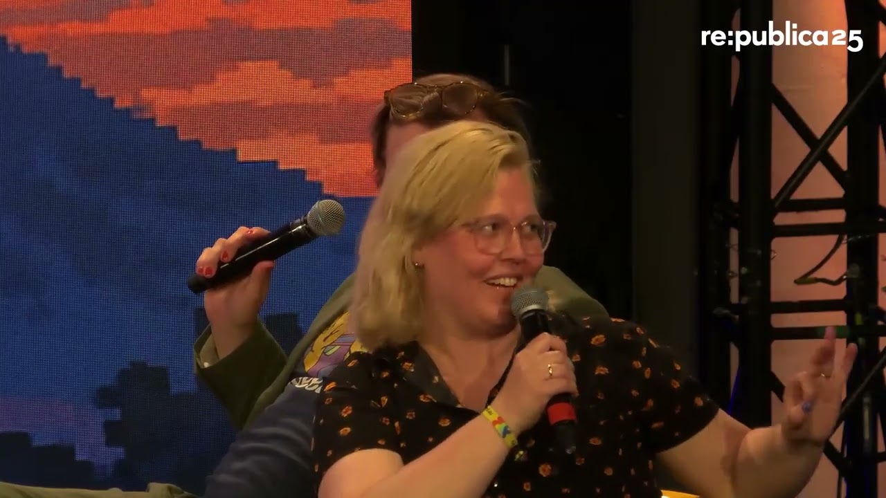 re:publica 25: Live Podcast 