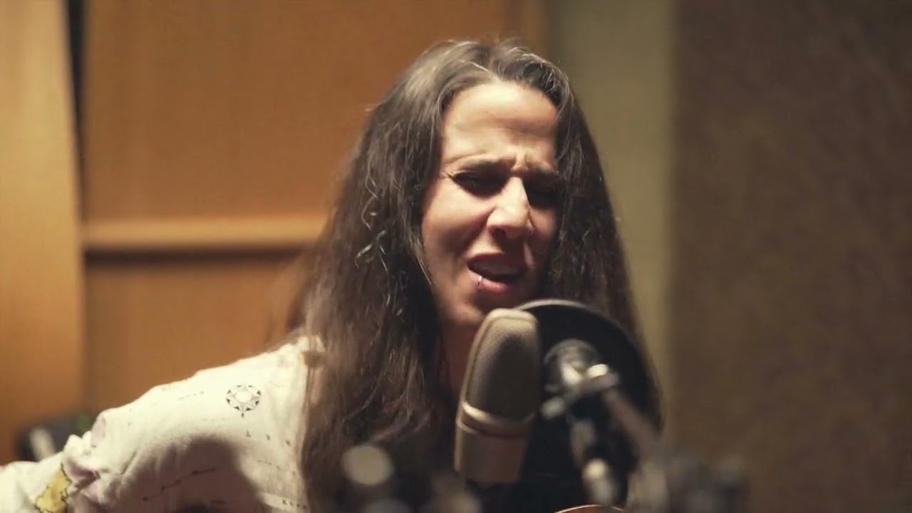 Movimiento/La Música del Vacío - Clara Cantore